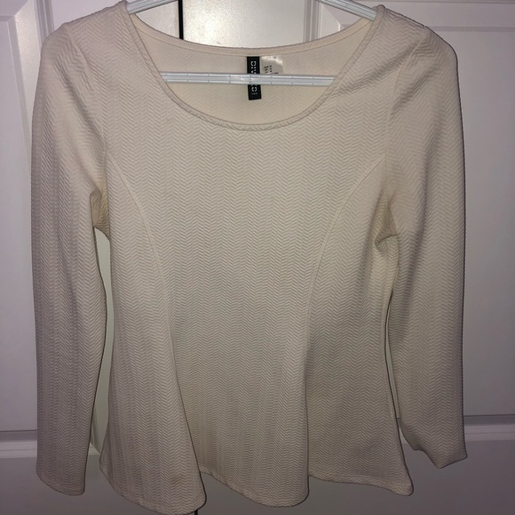 H&M white peplum top - Picture 3 of 3
